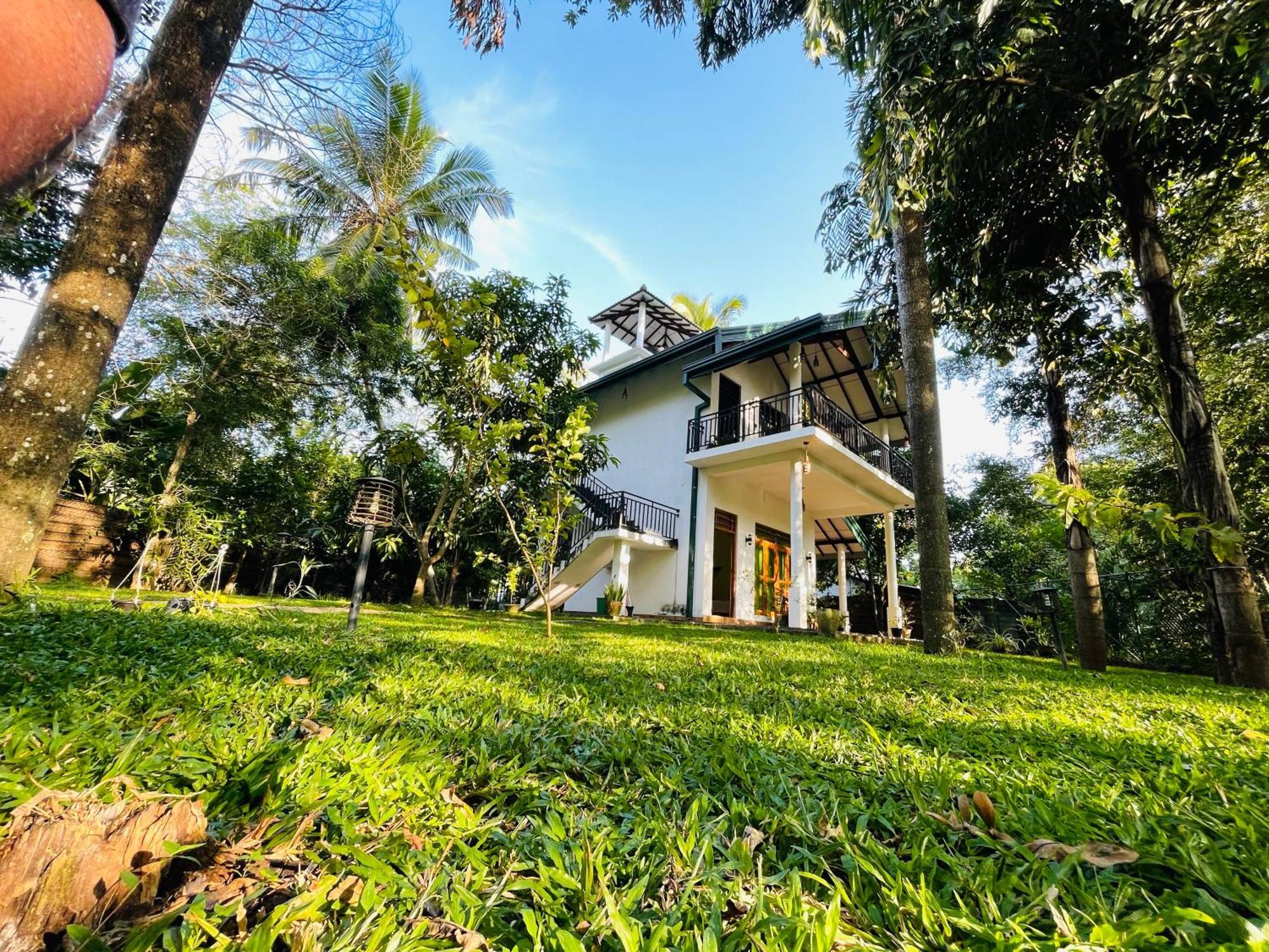 Yala Safari River View Hotel ทิซซามาฮารามา ภายนอก รูปภาพ