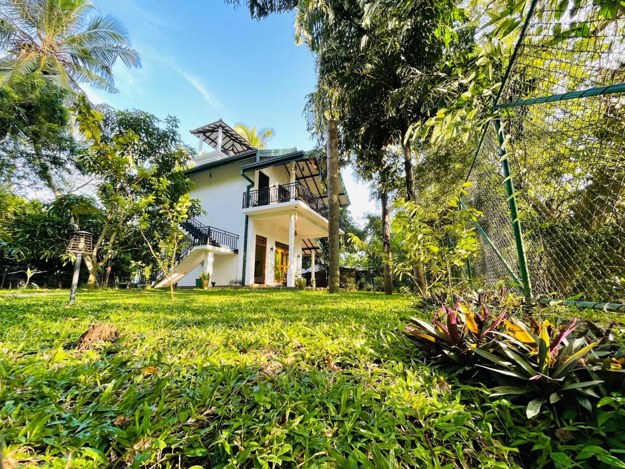Yala Safari River View Hotel ทิซซามาฮารามา ภายนอก รูปภาพ